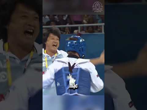 Võ sĩ bị xử ép và hành động chấm dứt cả sự nghiệp 😥| GymbrosVN #sports #shorts