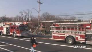 preview picture of video '2012 Claymont Christmas Parade'