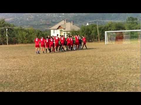 Fisculas 2012 (et.V) : CHECHIS - CETATELE 4-0 (intrarea echipelor)