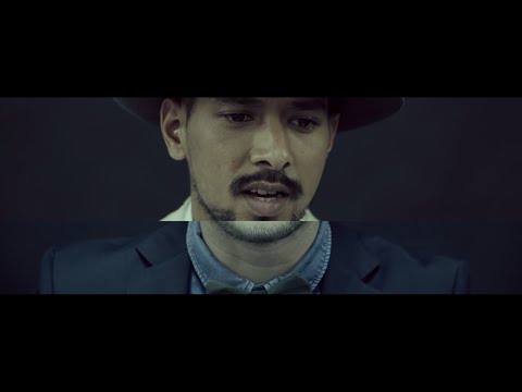 Aziz & Ramiks - 1 Keer Per Jaar