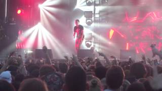 Logic Performs &quot;Take It Back&quot; at 2017 Governor&#39;s Ball