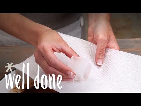 How To Skim The Fat Off Of Stews Using These Surprising Tools | Food Hacks | Well Done