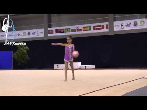 Beatriz Verhaeghe - SAD (POR) - Bola (Ball) - Iniciada - TInGyR 2015