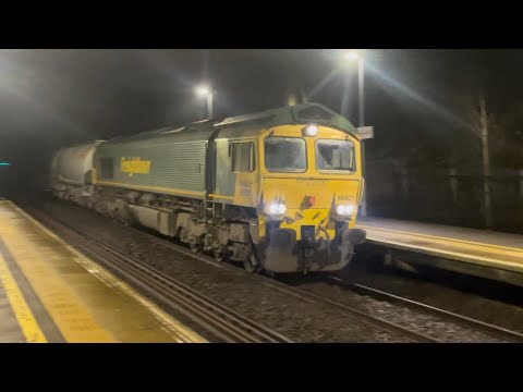 66601 working 6L10 Tunstead Sdgs to West Thurrock Sidings Fhh #freightliner #Class66 #Tones