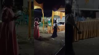 Download lagu Cewek berjilbab tanpa sadar goyang, gara2 koplo.. mp3