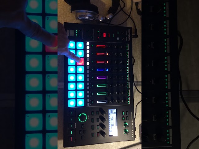 Vídeo relacionado con Musiin Ultimate Home Studio Mixer Cover - Stretchable Chinlon, Dust & Pet Hair Protection, Compatible with Roland Mixer MC-707