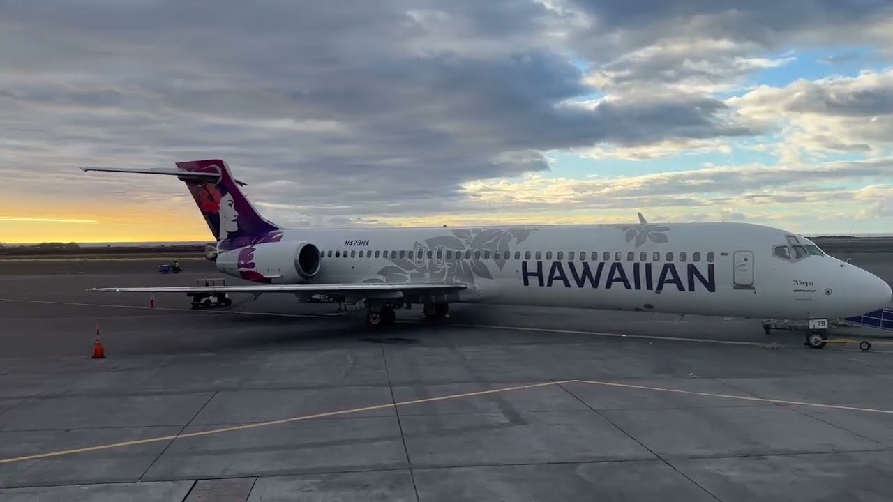 Hawaiian Airlines Premier Club Lounge thumbnail