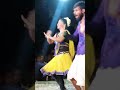 Yellow Cute Dance Hd