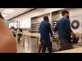 Guy Screaming In Apple Store For His ICloud Being Hacked
