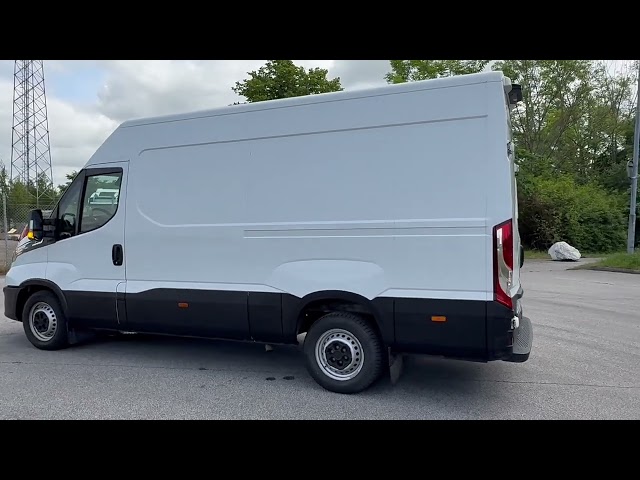 1368085 Iveco Daily 35-140 Skåpbil 2.3 JTD Hi-Matic, 136hk, -2023