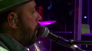 Greg Laswell - Dodged a Bullet (Live on eTown)