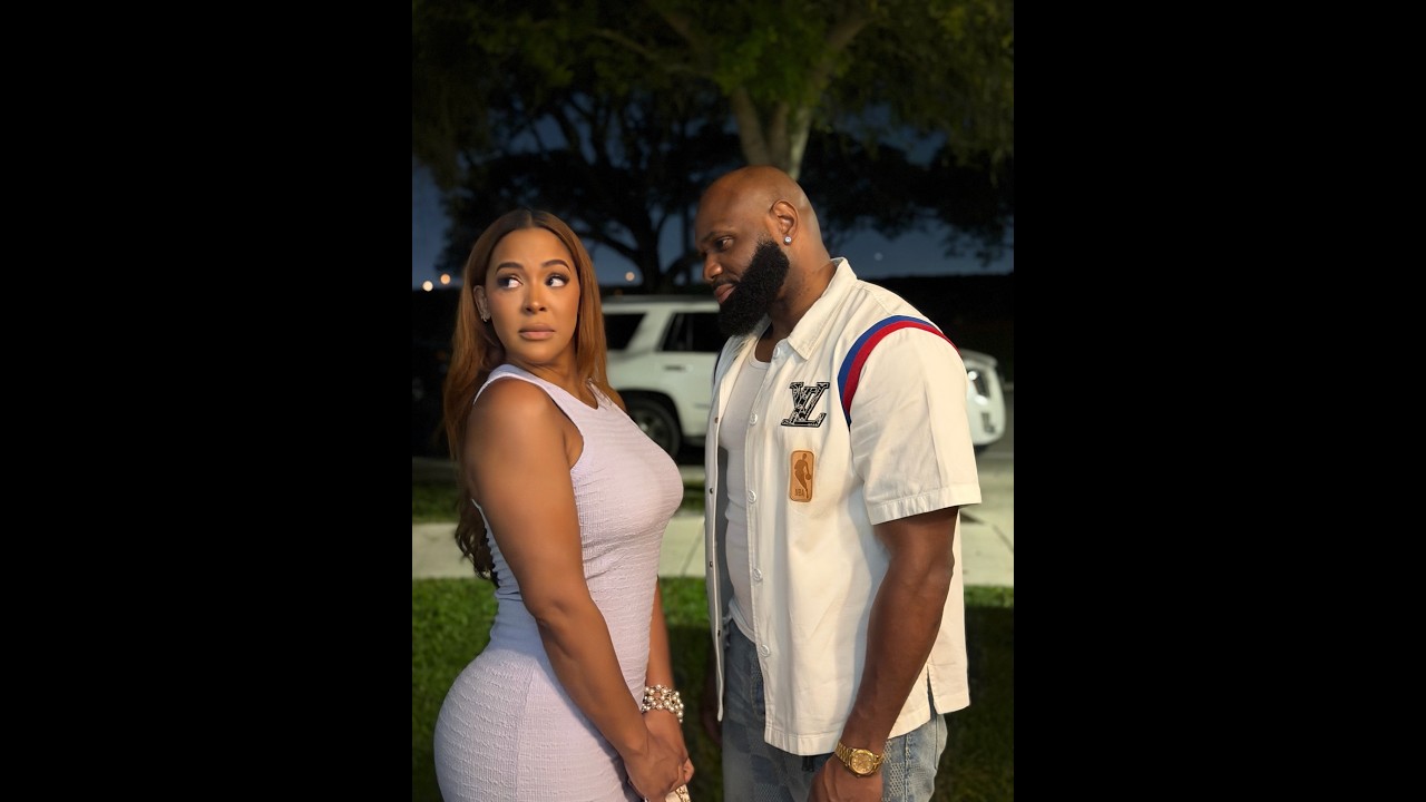 When Dan gives Lauren a timeframe to quit the podcast!