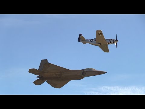 2019 Spirit of St Louis Air Show - F-22 Demo & USAF Heritage Flight (P-51D)