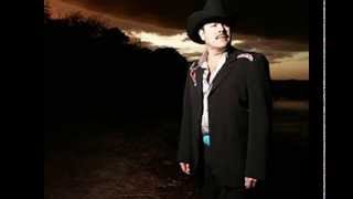 Dueño De Ti - Sergio Vega