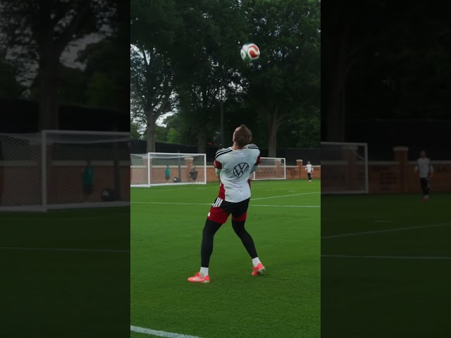 Manu Neuer is always in control 😎
