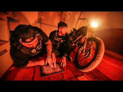 JOGAMOS OUIJA COM A MOTO AMALDIÇOADA NA HERDEIRA - CAÇADORES DE LENDA