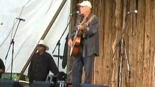 Willie P. Bennett - Step Away (at his last Picnic)