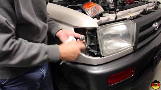 How to Change Corner Light Bulbs on a 3rd Generation 4Runner or 1st Generation Tacoma