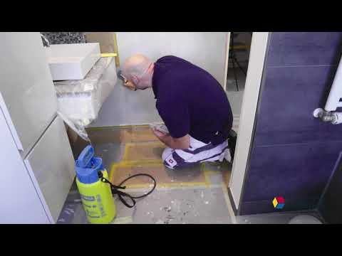 Spachteltechnik im Badezimmer