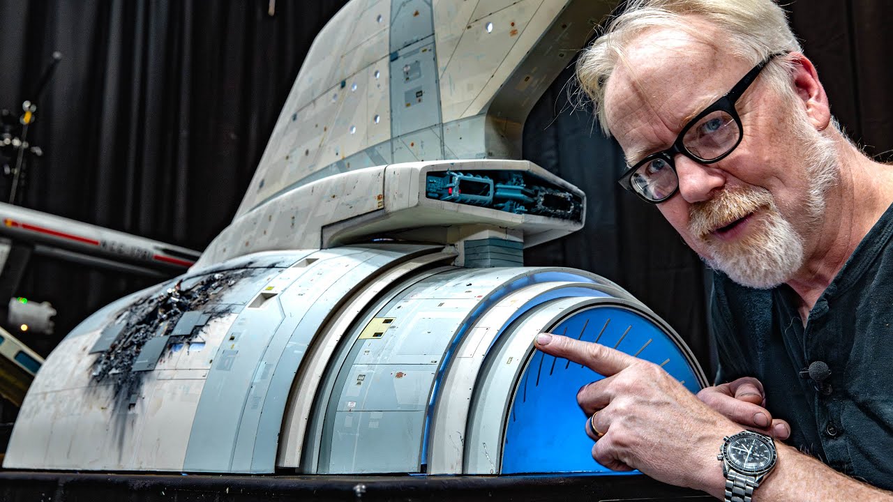 How the USS Enterprise Was Battle Damaged in Star Trek!