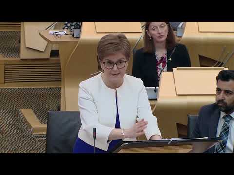 First Minister's Questions - 9 June 2022