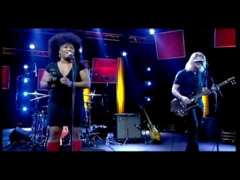 The Bellrays - Sun Comes Down