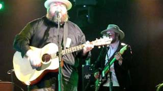 The Duckworth Lewis Method, (3) The Sweet Spot, live Latitude, 17 July 2009