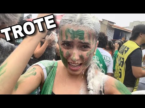 DIA DE TROTE NA FACULDADE E FESTA DA CALOURADA!