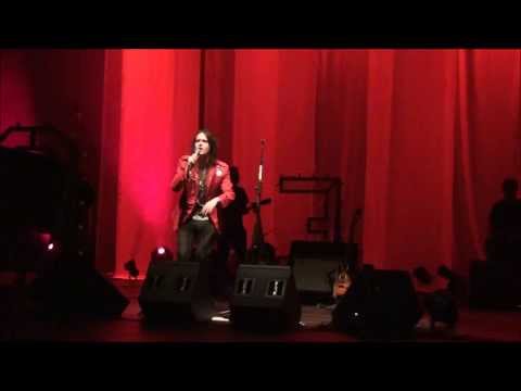 Roupa do Corpo - Filipe Catto - Sesc Pinheiros