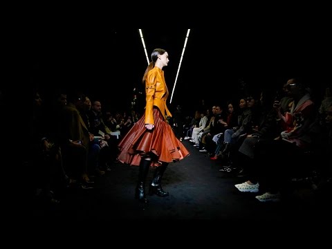 Loewe | Fall Winter 2017/2018 Full Fashion Show | Exclusive