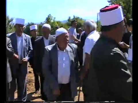 Nga arkivi fetar i Tv Uskana - Gurthemeli i xhamisë në fshatin Greshnicë 2006