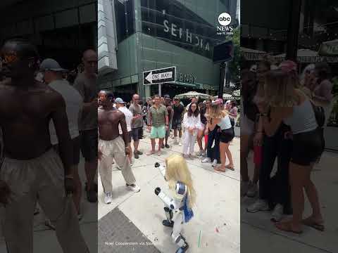 Robo-Haaland shows off dance moves at lookalike competition