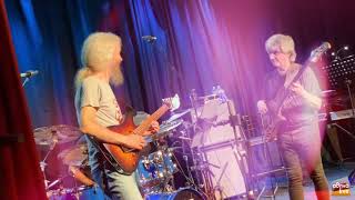 Download lagu Guthrie Govan & Yiorgos Fakanas Group Athina Live 2021 mp3 Download lagu Guthrie Govan & Yiorgos Fakanas Group Athina Live 2021 mp3