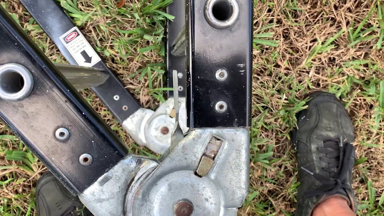 How to fold up a Versaladder