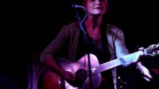 KELLY WILLIS  "I'll Try Again"  10-1-09