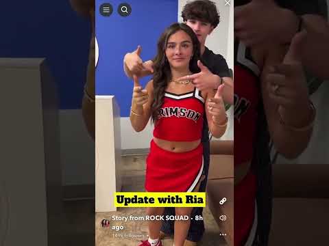 #rocksquad Also I forgot to post this too it’s ria handshake it’s so cute ❤️‍🔥❤️‍🔥❤️‍🔥