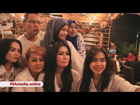 LUSITA & BUKBER INA MUSIK FAMILY