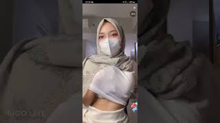 Download lagu Di remas remas biar keluar santannya #live #hijabbarbar #livestreming mp3 Download lagu Di remas remas biar keluar santannya #live #hijabbarbar #livestreming mp3