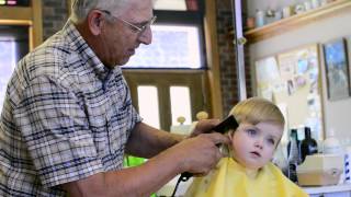 preview picture of video 'Max's First Haircut - Kid's Milestone Cinema by Leavell Photography'