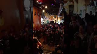 Download lagu Rock show mp3