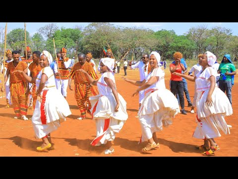 Gezish yana yana_Gifaataa music_with amado band dance