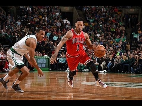 Derrick Rose Scores Double-Double in Bulls Win