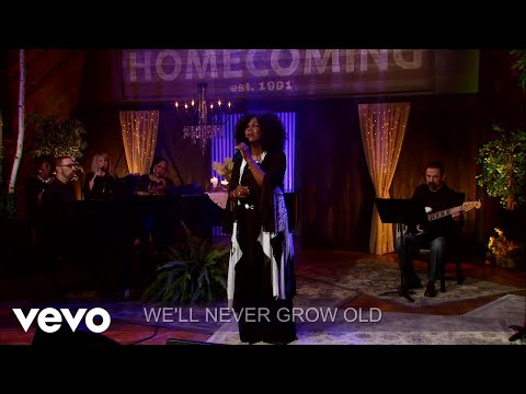 Lynda Randle - Where We'll Never Grow Old (Lyric Video / Live)