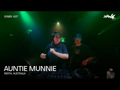 AUNTIE MUNNIE | SYBER: 007