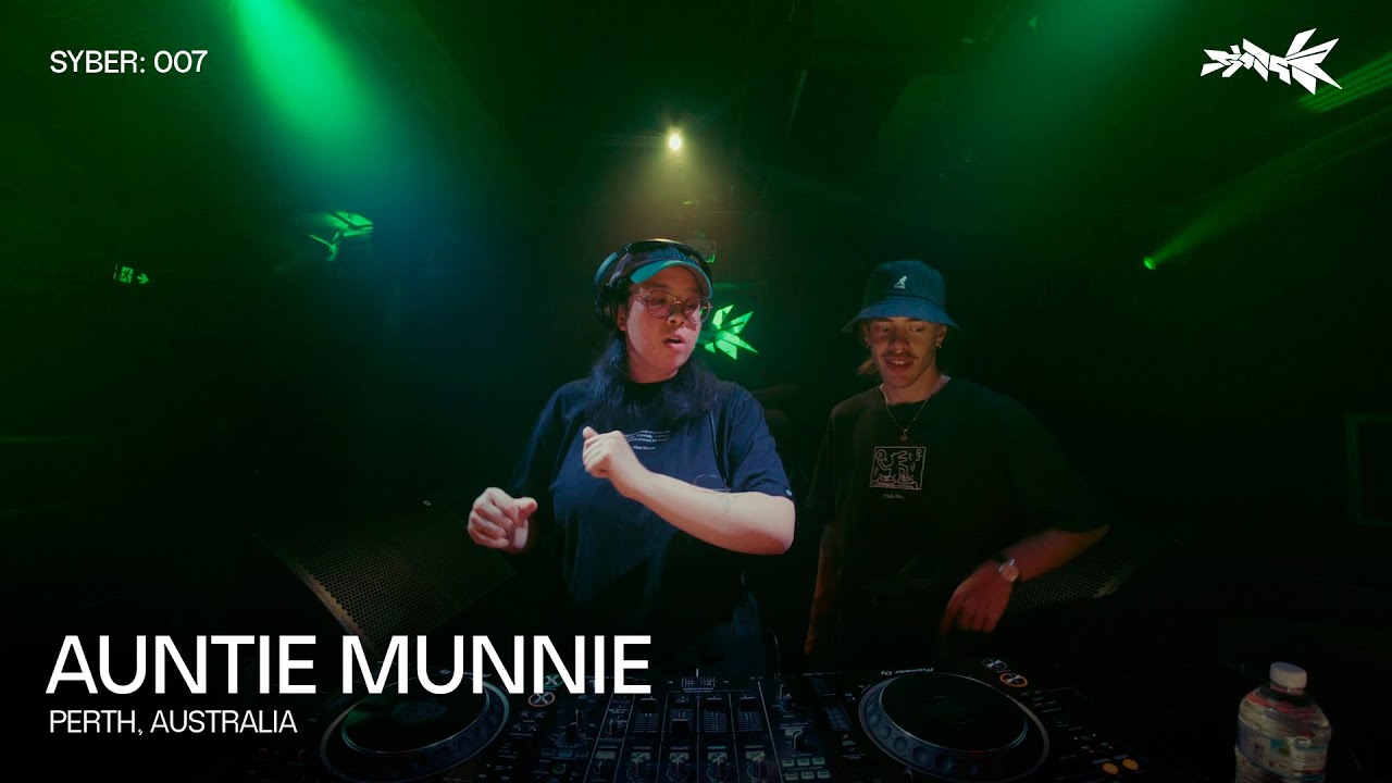 Auntie Munnie - AUNTIE MUNNIE | SYBER: 007