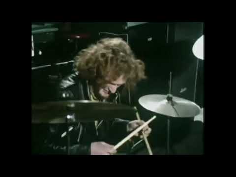 Drumming Rudiments with Ginger Baker (at this ungodly time of the day)