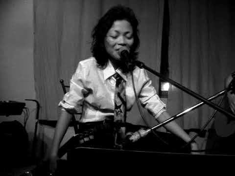 Tao Aves's Live Cover of "Putting the Damage On" by Tori Amos. video thumbnail
