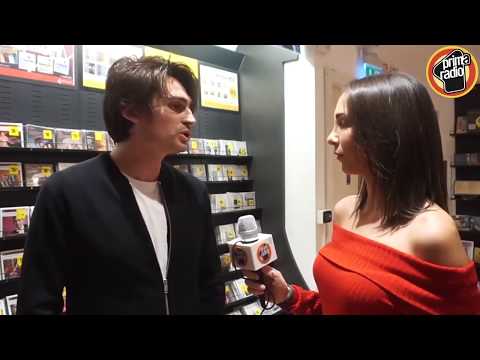 Non deve essere bello intervistarmi. Ma continuano a farlo.