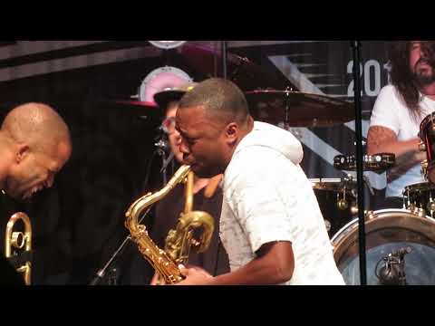 Trombone Shorty with Dave Grohl---Greek Theater LA---9 15 18---In Bloom (Nirvana cover)