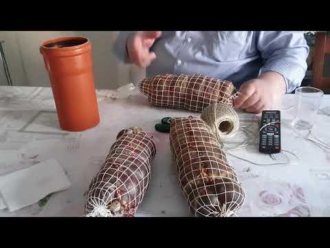 Come insaccare il Capocollo in rete, facile facile.